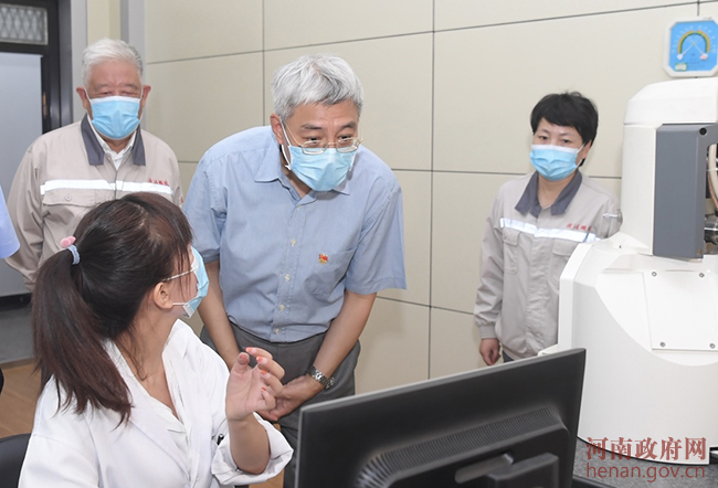 尹弘到济源调研钢铁业转型升级工作