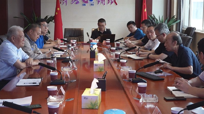 东北大学王国栋院士团队到访济源钢铁